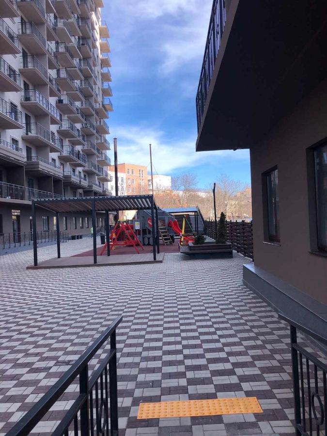 Акра - Уютная Квартира Студия Odessa Exterior foto